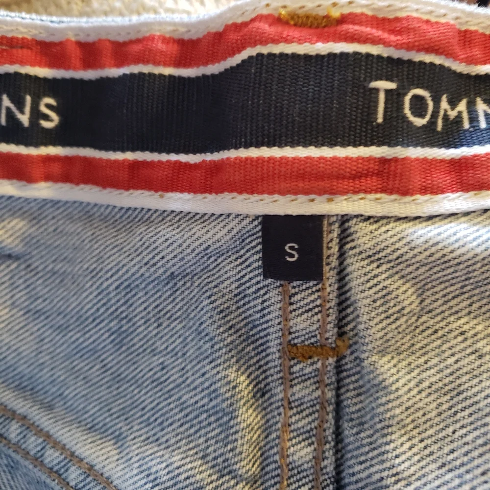 Vtg Tommy Hilfiger Denim 90s Denim Skirt Mid Blue Logo flag patch Size S